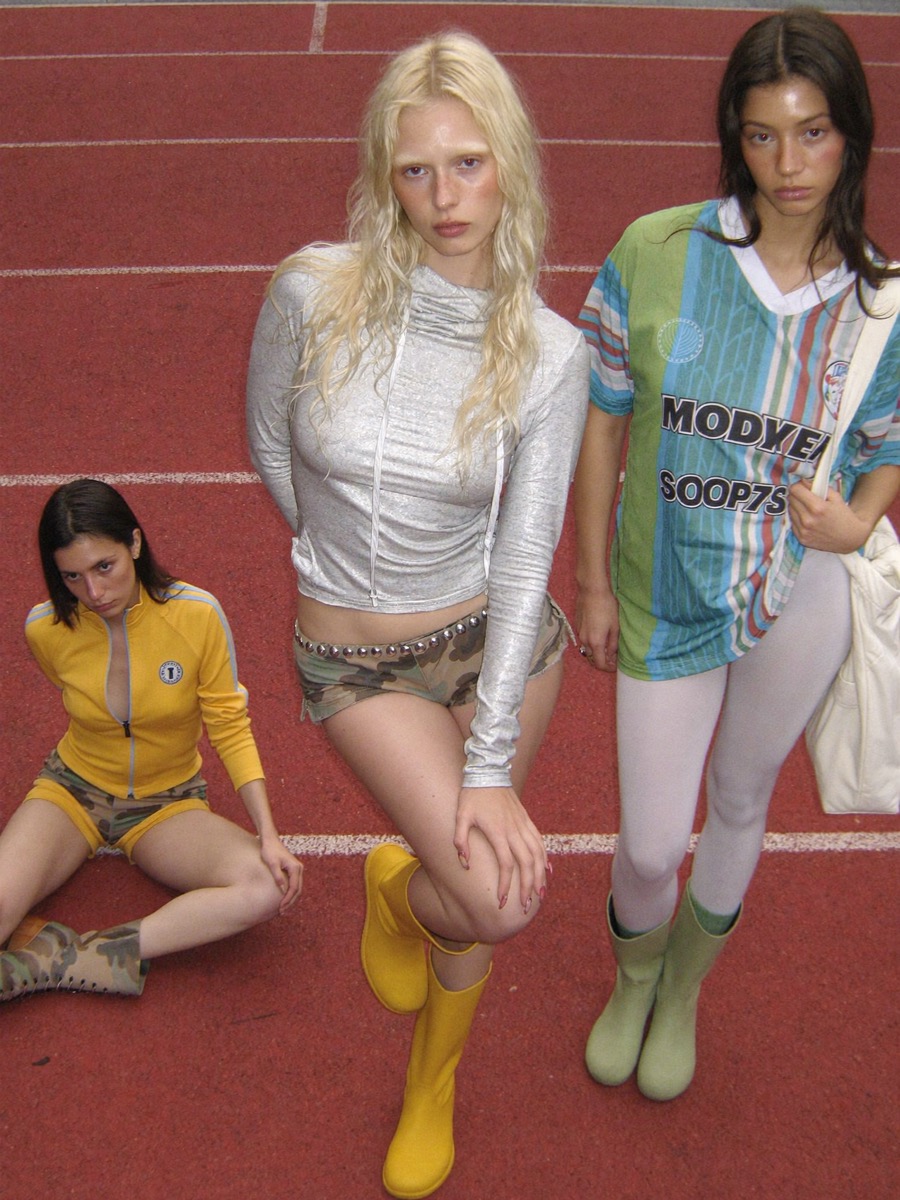 AI 画布级多人场景构图